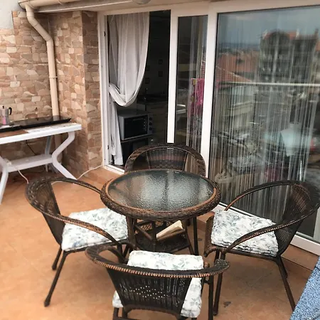 Terasa Lägenhet Ravda